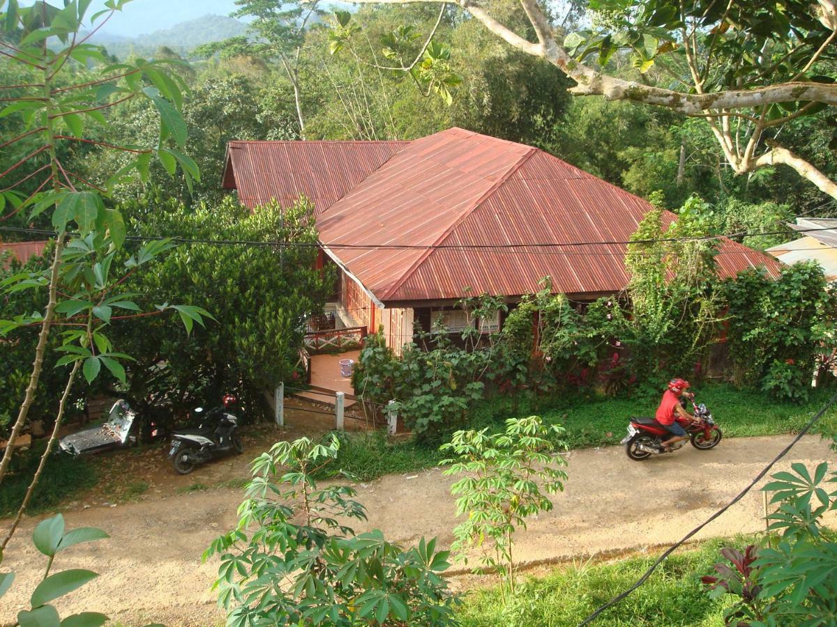 Se'Pon Homestay Makale Exteriör bild